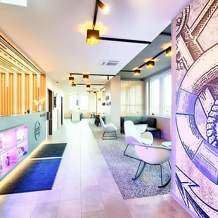 B&B Hotel Emden Hotel 3*