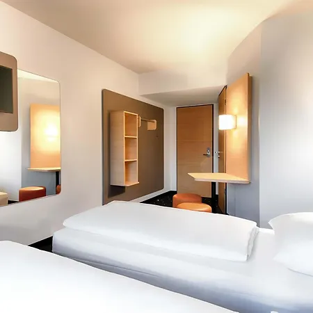 B&B Hotel Emden Эмден