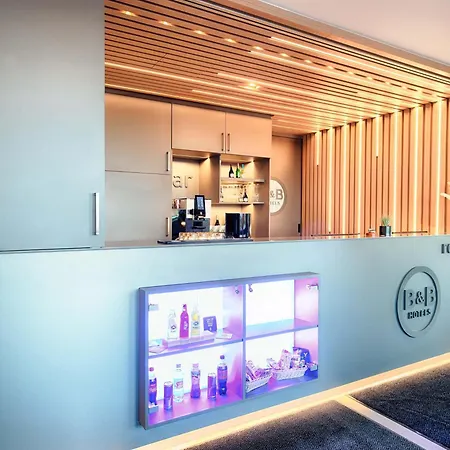 B&B Hotel Emden Otel Emden