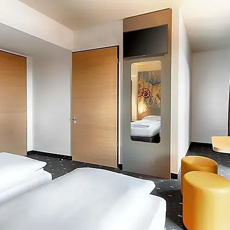 B&B Hotel Emden Hotel 3*